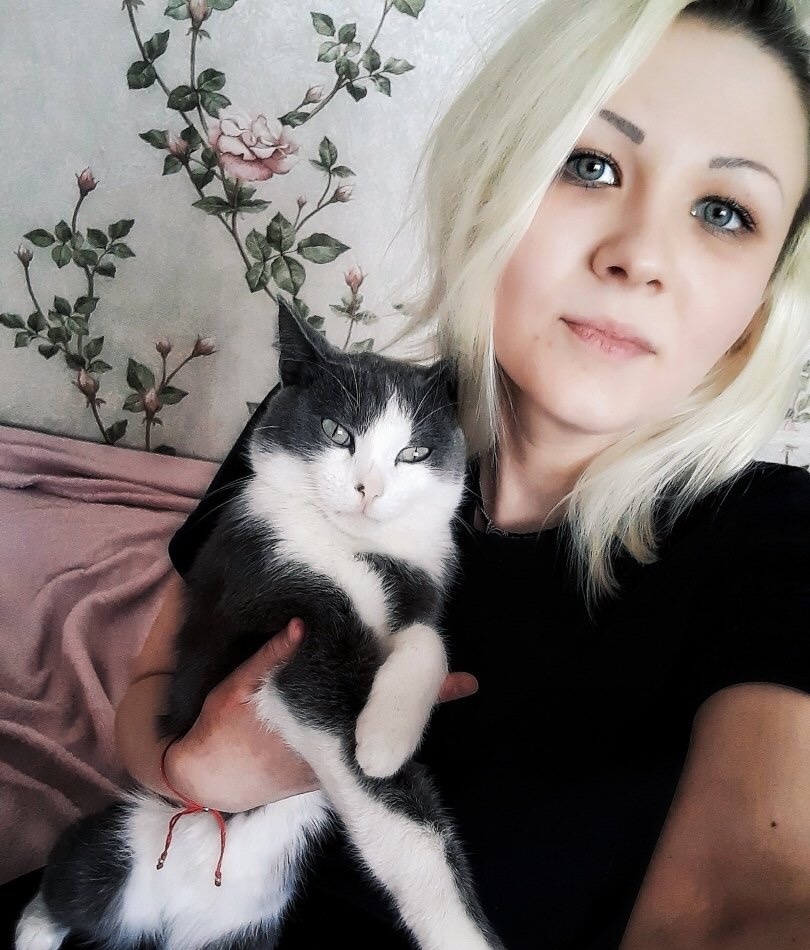 Лизка привлекательная девушка из Усть-илимск цена от 3500 руб