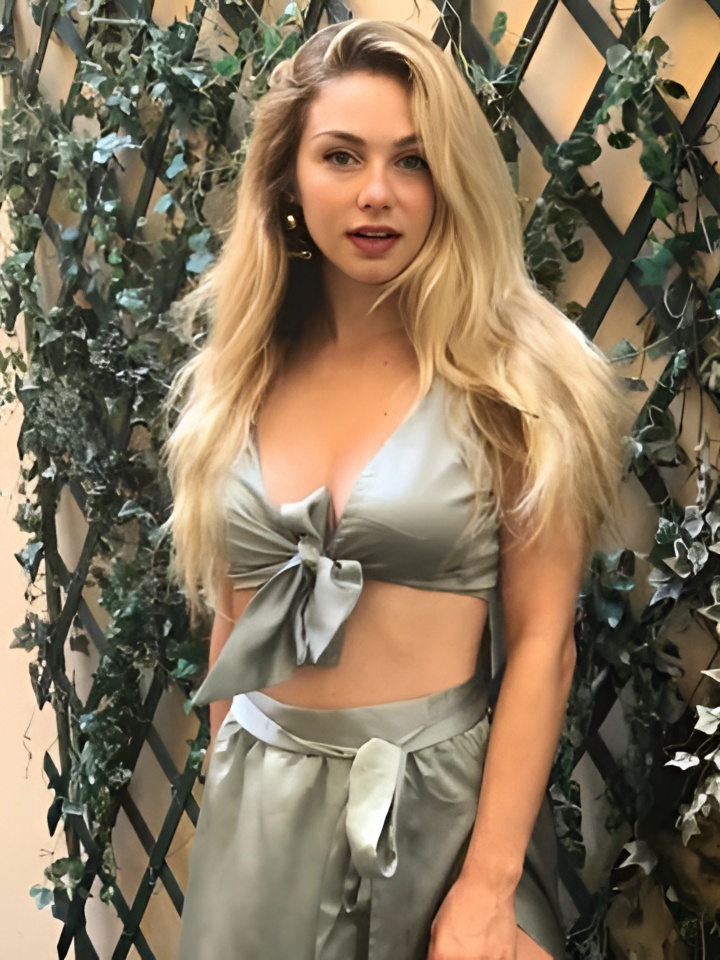 Индивидуалка Майя, доступна для личного знакомства от 10000 руб